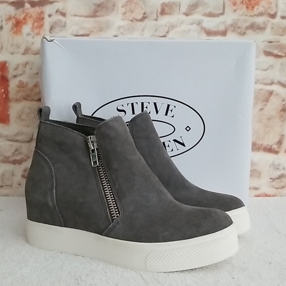 Steve Madden Shoes - New Steve Madden Wedgie Leather Sneakers
